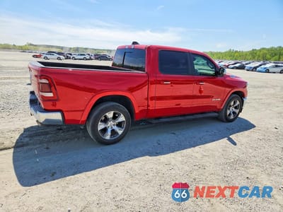 Trzecie zdjęcie samochodu z tyłu: 2020 RAM 1500 LARAMIE VIN:1C6SRFJT1LN393239 - miniatura