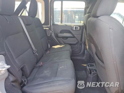 Zdjęcie 10 z 13 samochodu: 2019 JEEP WRANGLER UNLIMITED SAHARA VIN:1C4HJXEN2KW506636 - miniatura