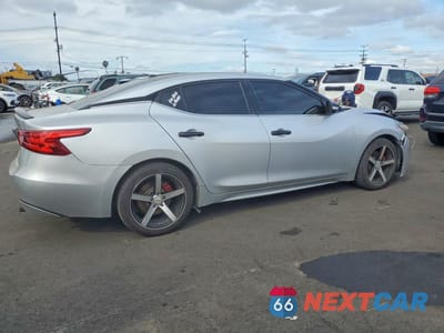 Trzecie zdjęcie samochodu z tyłu: 2018 NISSAN MAXIMA 3.5 SV VIN:1N4AA6AP8JC385362 - miniatura