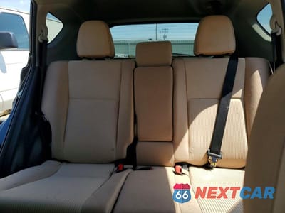 Zdjęcie 10 z 14 samochodu: 2014 TOYOTA RAV4 XLE VIN:2T3RFREV4EW199569 - miniatura