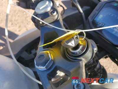 Zdjęcie 8 z 9 samochodu: 2025 KAWASAKI EX500 H VIN:ML5EXGH1XSDA62103 - miniatura
