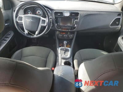 Zdjęcie 8 z 12 samochodu: 2011 CHRYSLER 200 TOURING VIN:1C3BC1FB3BN611620 - miniatura
