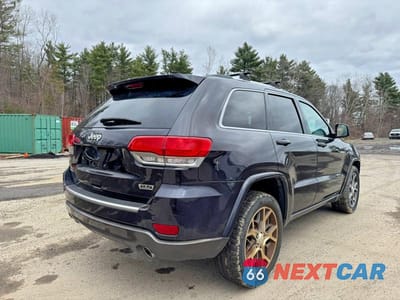 Czwarte zdjęcie samochodu z boku: 2018 JEEP GRAND CHEROKEE LIMITED VIN:1C4RJFBG1JC346754 - miniatura