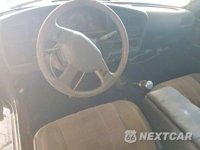 Zdjęcie 8 z 12 samochodu: 1990 TOYOTA PICKUP BASE VIN:JT4RN81A0L0058600 - miniatura