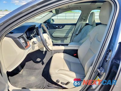 Zdjęcie 7 z 12 samochodu: 2020 VOLVO S60 T5 MOMENTUM VIN:7JR102FK4LG048221 - miniatura