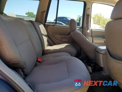 Zdjęcie 11 z 13 samochodu: 2003 JEEP GRAND CHEROKEE LAREDO VIN:1J4GX48S63C581282 - miniatura