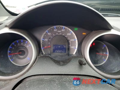 Zdjęcie 9 z 11 samochodu: 2009 HONDA FIT SPORT VIN:JHMGE88409S050080 - miniatura