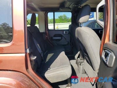 Zdjęcie 10 z 12 samochodu: 2019 JEEP WRANGLER UNLIMITED SPORT VIN:1C4HJXDG7KW528215 - miniatura