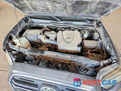 Zdjęcie 11 z 12 samochodu: 2019 TOYOTA TACOMA SR5 V6 VIN:3TMCZ5ANXKM211653 - miniatura