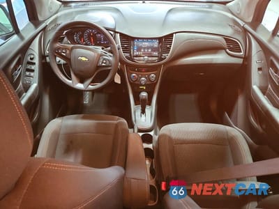 Zdjęcie 8 z 13 samochodu: 2020 CHEVROLET TRAX LS VIN:KL7CJNSB5LB089916 - miniatura