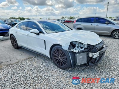 Czwarte zdjęcie samochodu z boku: 2021 PORSCHE PANAMERA BASE VIN:WP0AJ2A76ML117904 - miniatura