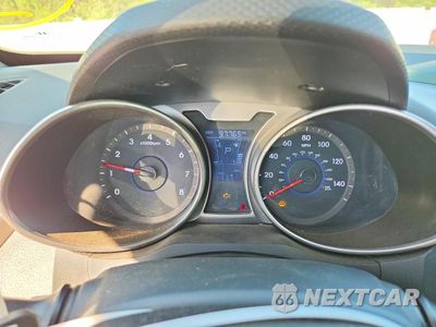Zdjęcie 9 z 12 samochodu: 2015 HYUNDAI VELOSTER BASE VIN:KMHTC6AD7FU245058 - miniatura