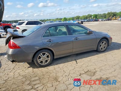 Trzecie zdjęcie samochodu z tyłu: 2007 HONDA ACCORD EX VIN:1HGCM56827A143856 - miniatura
