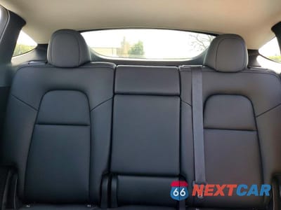 Zdjęcie 10 z 14 samochodu: 2023 TESLA MODEL Y VIN:7SAYGDEEXPA194719 - miniatura