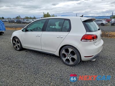 Drugie zdjęcie samochodu z przodu: 2011 VOLKSWAGEN GTI VIN:WVWHD7AJ6BW187834 - miniatura