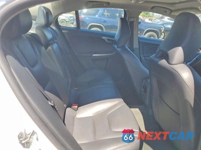 Zdjęcie 10 z 12 samochodu: 2015 VOLVO S60 PREMIER VIN:YV126MFK5F2353154 - miniatura