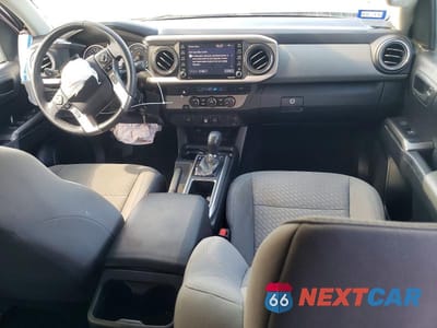 Zdjęcie 8 z 12 samochodu: 2021 TOYOTA TACOMA SR5 V6 VIN:5TFAZ5CN9MX099087 - miniatura