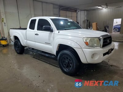 Czwarte zdjęcie samochodu z boku: 2005 TOYOTA TACOMA PRERUNNER ACCESS CAB VIN:5TETU62N95Z076787 - miniatura