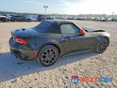Trzecie zdjęcie samochodu z tyłu: 2019 FIAT 124 SPIDER CLASSICA VIN:JC1NFAEK5K0141361 - miniatura
