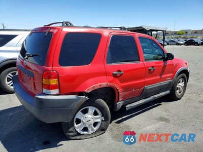 Trzecie zdjęcie samochodu z tyłu: 2002 FORD ESCAPE VIN:1FMYU03172KD33794 - miniatura