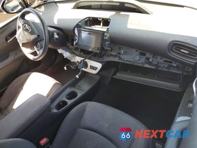 Zdjęcie 8 z 13 samochodu: 2018 TOYOTA PRIUS VIN:JTDKBRFU9J3602459 - miniatura