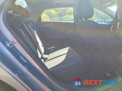 Zdjęcie 10 z 12 samochodu: 2025 HYUNDAI ELANTRA SEL VIN:KMHLS4DG4SU856169 - miniatura