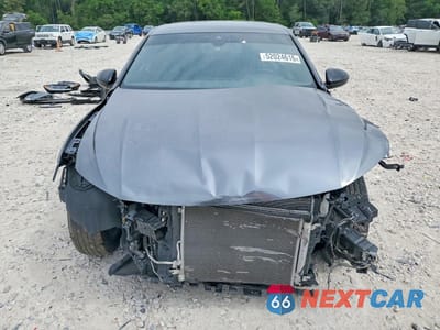 Piąte zdjęcie samochodu w środku: 2025 VOLKSWAGEN JETTA SPORT VIN:3VWBX7BU4SM096760 - miniatura