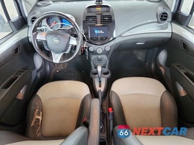 Zdjęcie 8 z 11 samochodu: 2014 CHEVROLET SPARK 2LT VIN:KL8CF6S94EC467379 - miniatura