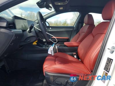 Zdjęcie 7 z 13 samochodu: 2026 KIA K5 VIN:KNAG64J73T5456532 - miniatura