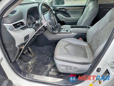Zdjęcie 7 z 13 samochodu: 2022 TOYOTA HIGHLANDER PLATINUM VIN:5TDFZRBH0NS200808 - miniatura
