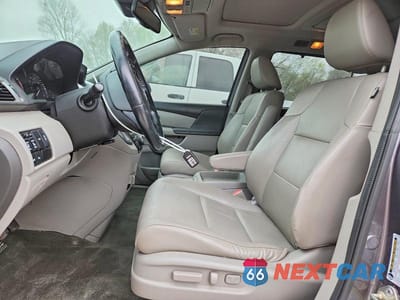 Zdjęcie 7 z 14 samochodu: 2015 HONDA ODYSSEY TOURING VIN:5FNRL5H96FB099058 - miniatura