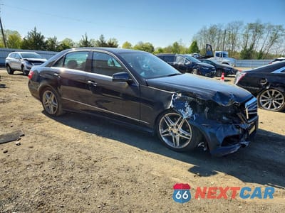 Czwarte zdjęcie samochodu z boku: 2011 MERCEDES-BENZ E 350 VIN:WDDHF5GB4BA313139 - miniatura