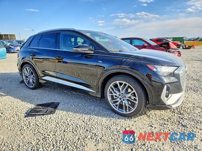 Czwarte zdjęcie samochodu z boku: 2025 AUDI Q4 E-TRON PRESTIGE VIN:WA1MUBFZXSP059536 - miniatura
