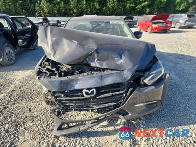 Piąte zdjęcie samochodu w środku: 2018 MAZDA 3 GRAND TOURING VIN:3MZBN1W39JM205328 - miniatura
