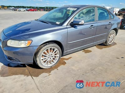 2010 VOLVO S40 2.4I YV1382MS7A2509919 - główne zdjęcie licytacji z USA - miniatura