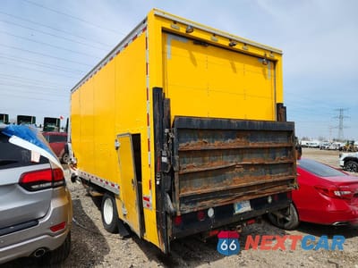 Drugie zdjęcie samochodu z przodu: 2017 GMC SAVANA BOX TRUCK VIN:7GZ67VCGXHN003923 - miniatura