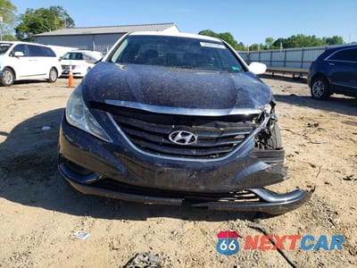 Piąte zdjęcie samochodu w środku: 2013 HYUNDAI SONATA HYBRID VIN:KMHEC4A46DA075271 - miniatura