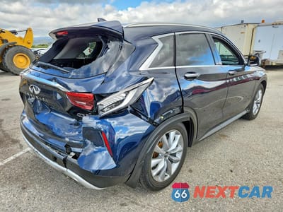 Trzecie zdjęcie samochodu z tyłu: 2020 INFINITI QX50 LUXE VIN:3PCAJ5M14LF112243 - miniatura