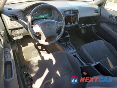 Zdjęcie 8 z 12 samochodu: 2000 HONDA CIVIC EX VIN:1HGEJ8242YL093746 - miniatura