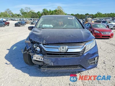 Piąte zdjęcie samochodu w środku: 2018 HONDA ODYSSEY EXL VIN:5FNRL6H71JB043042 - miniatura