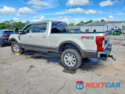 Drugie zdjęcie samochodu z przodu: 2017 FORD F250 SUPER DUTY VIN:1FT7W2BT4HED76358 - miniatura