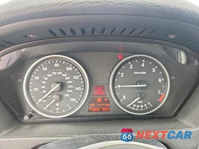 Zdjęcie 9 z 13 samochodu: 2013 BMW X5 XDRIVE35I VIN:5UXZV4C56D0B17645 - miniatura