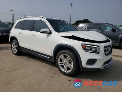 Czwarte zdjęcie samochodu z boku: 2021 MERCEDES-BENZ GLB 250 VIN:W1N4M4GBXMW067348 - miniatura