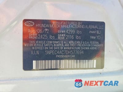 Zdjęcie 13 z 13 samochodu: 2013 HYUNDAI SONATA LIMITED VIN:5NPEC4AC7DH577694 - miniatura