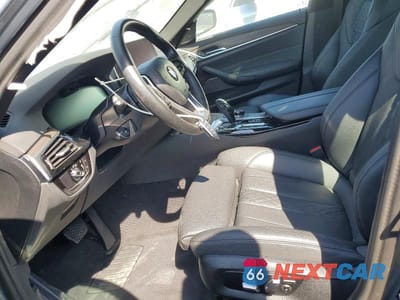 Zdjęcie 7 z 12 samochodu: 2023 BMW 530 XI VIN:WBA13BJ07PCM37814 - miniatura