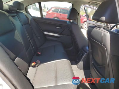 Zdjęcie 10 z 12 samochodu: 2008 BMW 328 I VIN:WBAVA37558NL54193 - miniatura