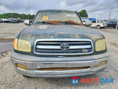 Piąte zdjęcie samochodu w środku: 2002 TOYOTA TUNDRA SR5 V8 VIN:5TBRT34112S227242 - miniatura