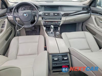 Zdjęcie 8 z 12 samochodu: 2012 BMW 528 XI VIN:WBAXH5C53CDW04017 - miniatura