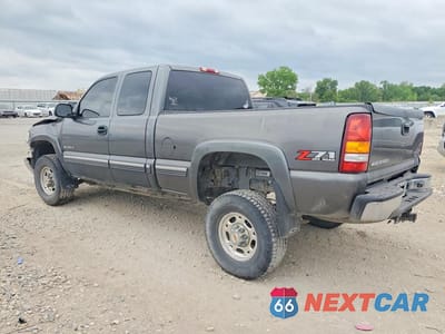 Drugie zdjęcie samochodu z przodu: 2002 CHEV SILVERADO VIN:1GCHK29U52E200182 - miniatura