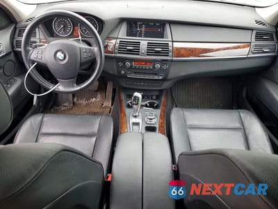 Zdjęcie 8 z 13 samochodu: 2010 BMW X5 XDRIVE30I VIN:5UXFE4C5XAL379050 - miniatura